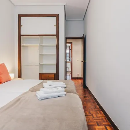 Funi By People Бильбао